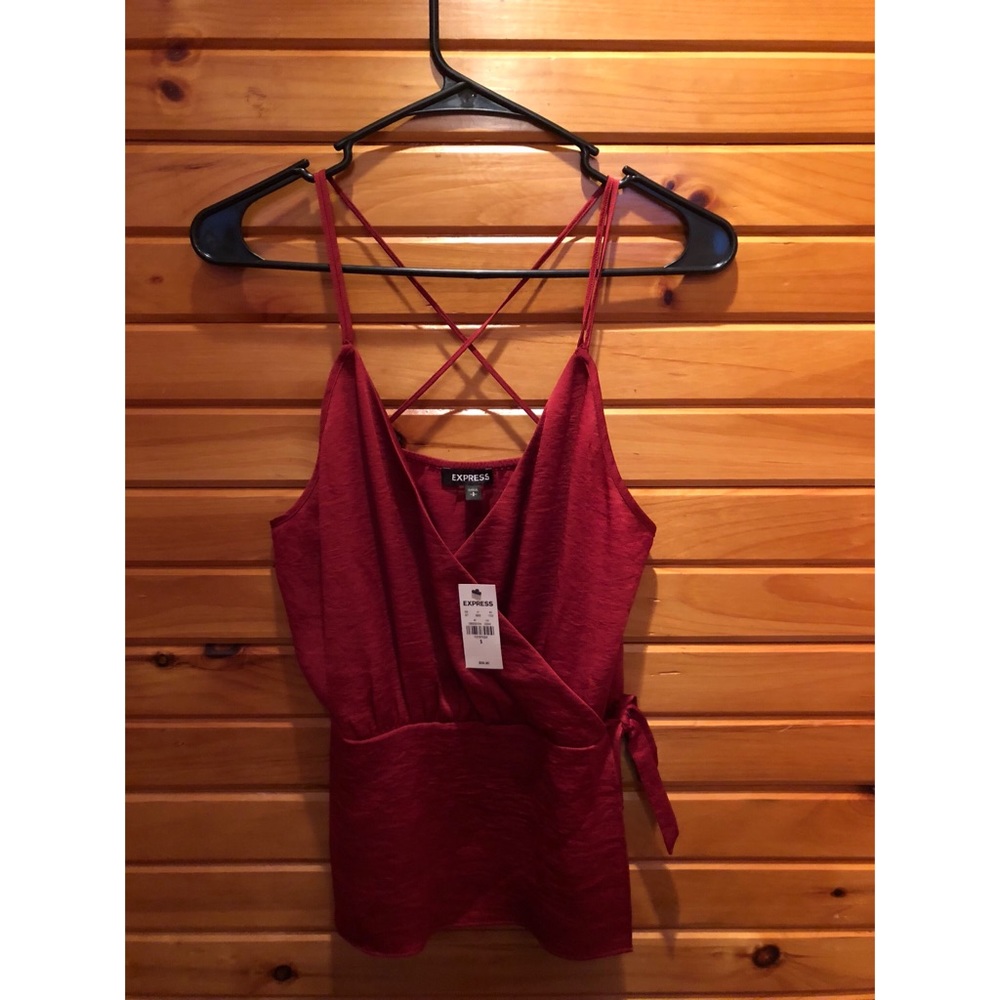 Red Express Tank NWT
